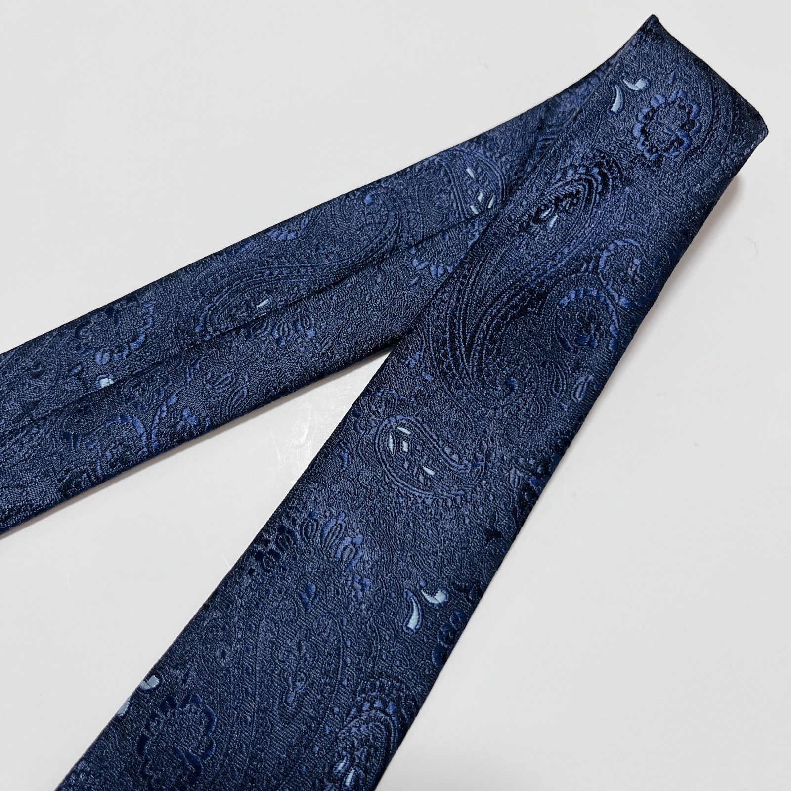美品 エトロ ネクタイ ハイブランド ペイズリー柄 光沢 ジャガード織り