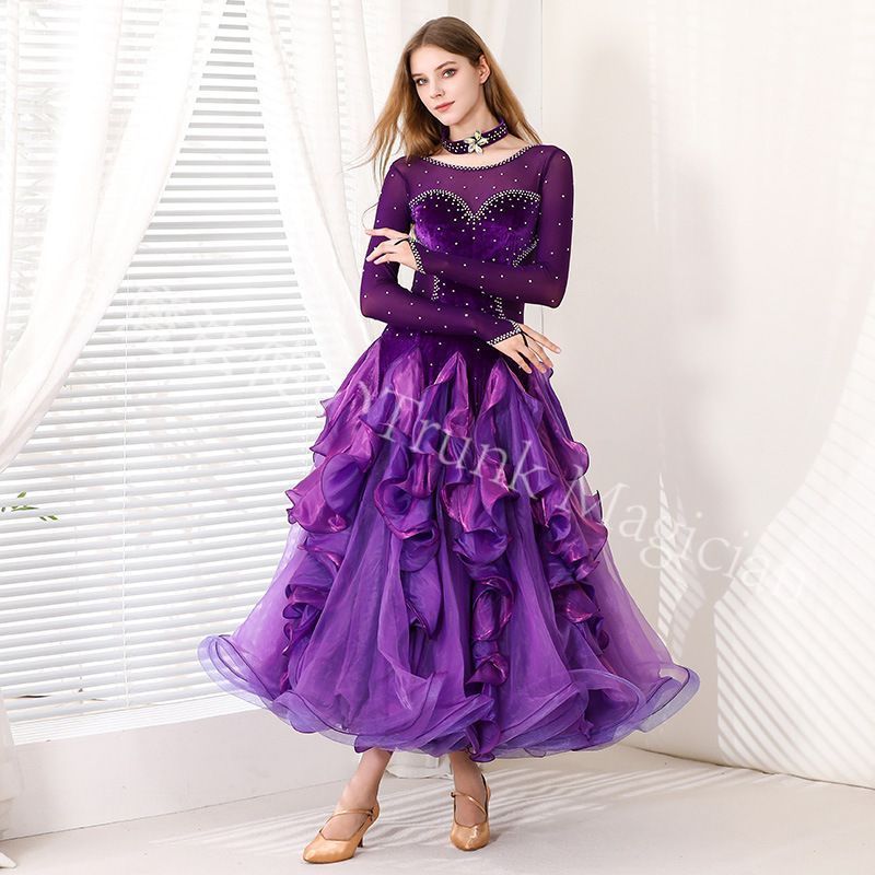 豪華モダンドレス 紫 ワルツダンスドレス ステージ衣装 ロング丈 シースルー袖 フリル ボリュームスカート ビジュー装飾 演出用 社交ダンス衣装 レディース コスチューム 撮影用 イベント用 豪華ドレス