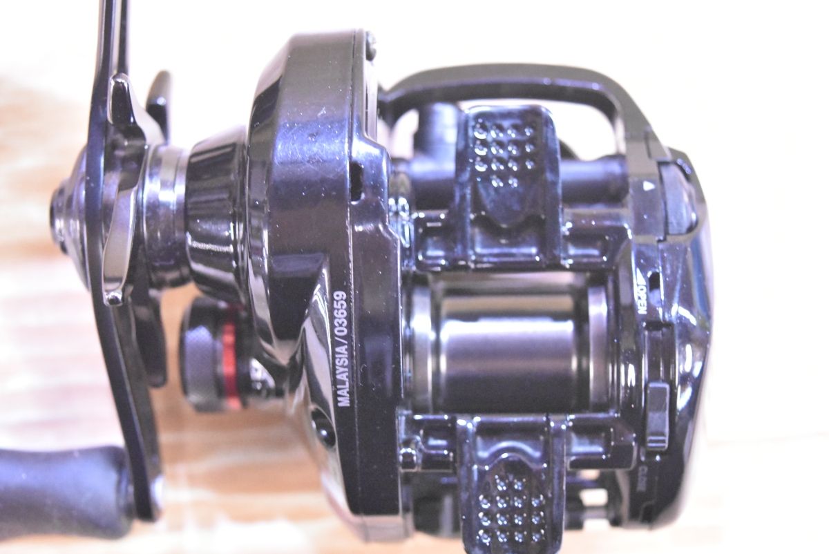 シマノ 17 スコーピオン DC 100 右巻き SHIMANO ベイトリール Scorpion