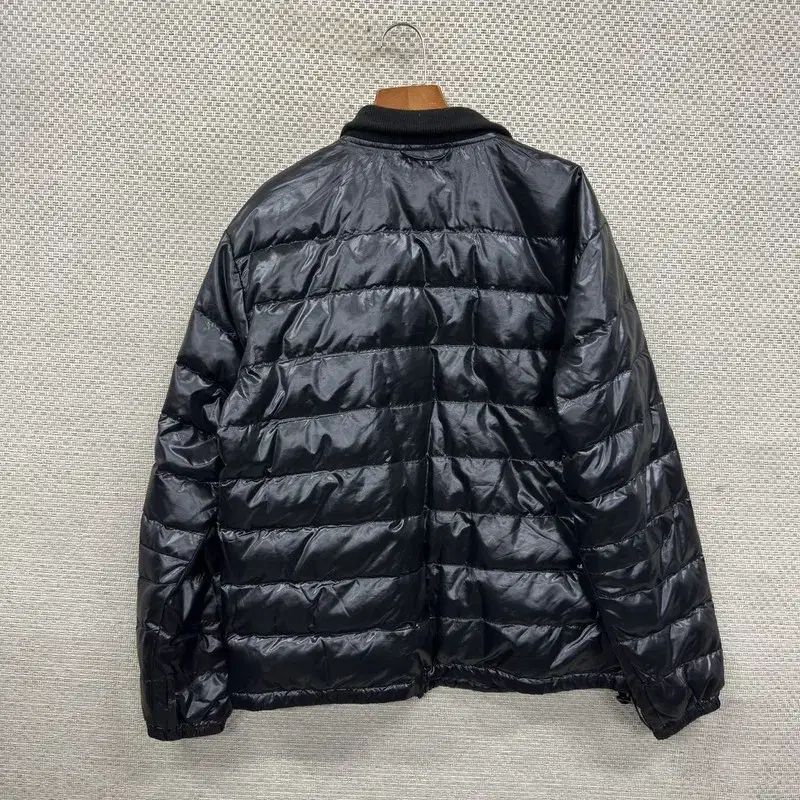 ダウンユニクロ ユニクロ ma1 売ってない ユニクロ J ハイブリッド