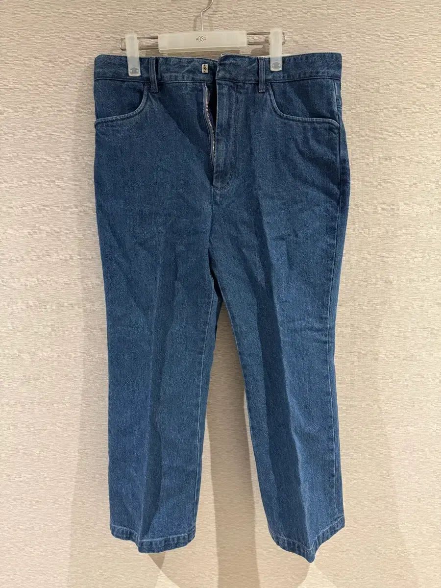 ⭐️ SIXPAD Core ディスカウント Belt 2 サイズ間違いによる出品 5年