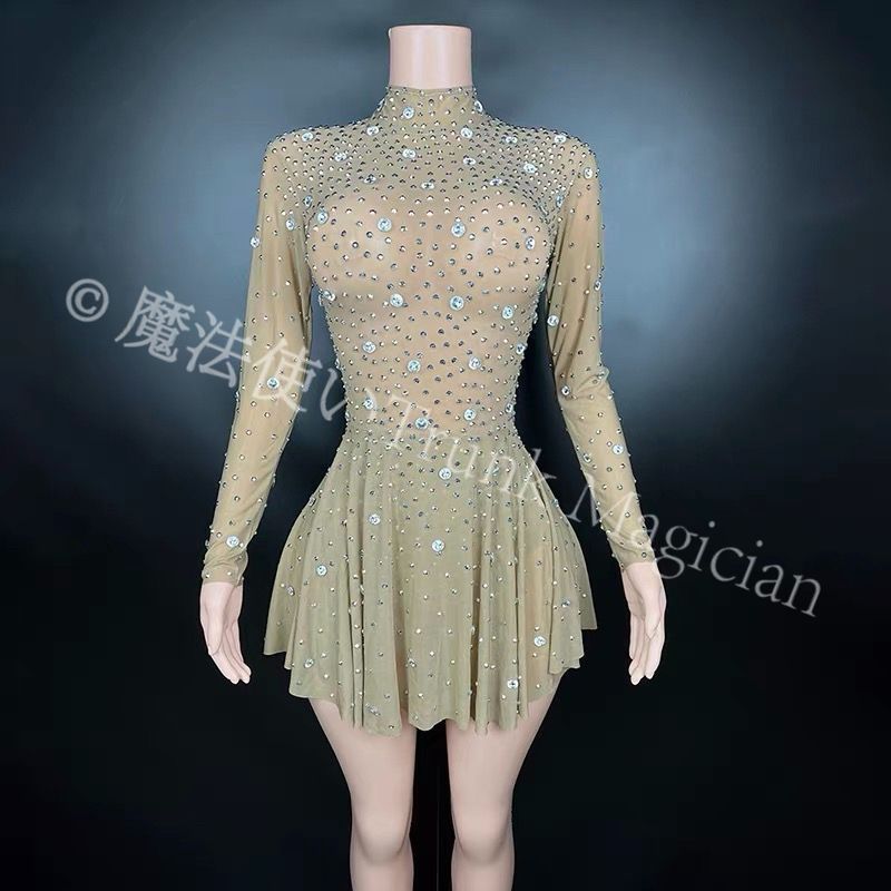 ♥ 社交ダンスドレス ベリーダンス衣装 全面スパンコール プリーツ ミニスカート シースルー ロングスリーブ ステージ ドレス 2カラー選択