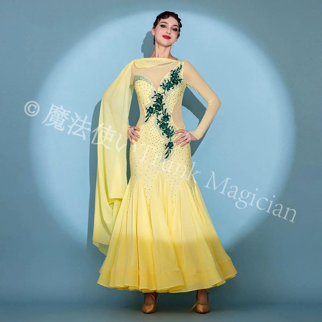 ダンスパーティーに 個性派ドレス 競技会や発表会 デモにも最適