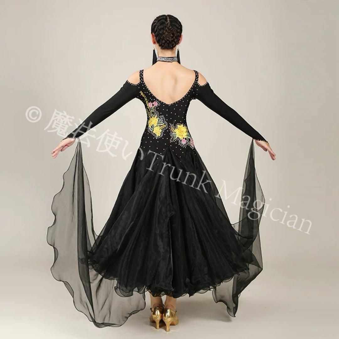 ストーン付き ドレス 競技会やデモ 発表会に最適な華やかドレス