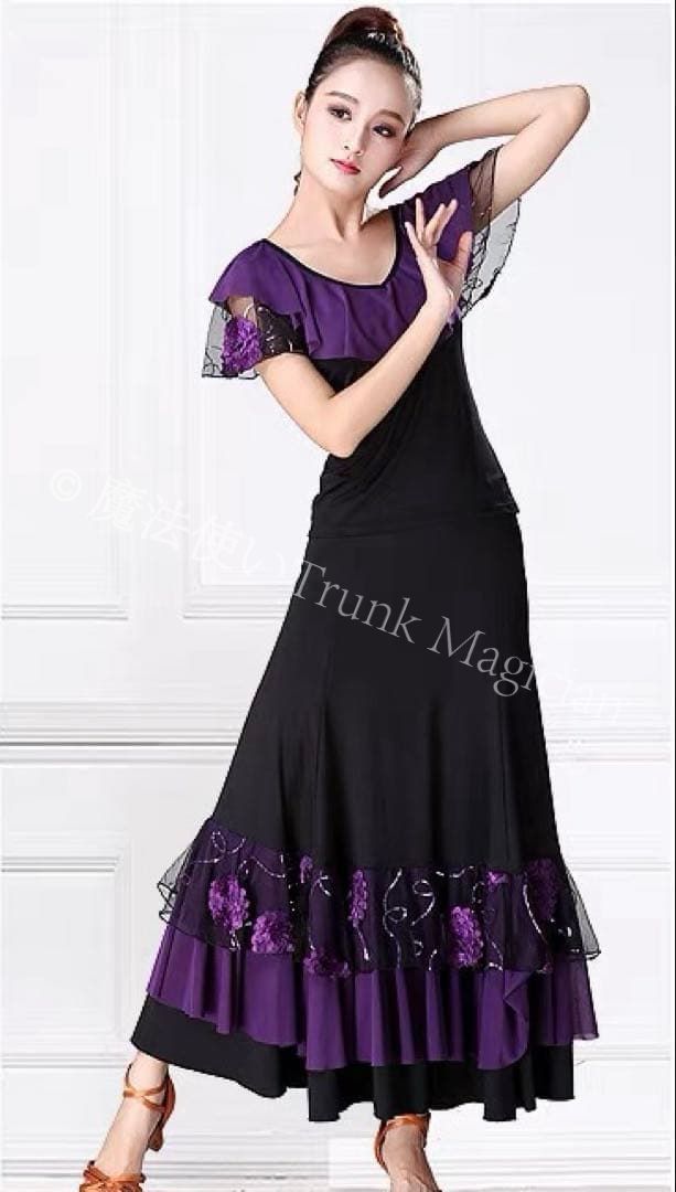  黒×赤花の華やか社交ダンス練習着 やフラメンコの練習にも レッスンウェア 社交ダンス