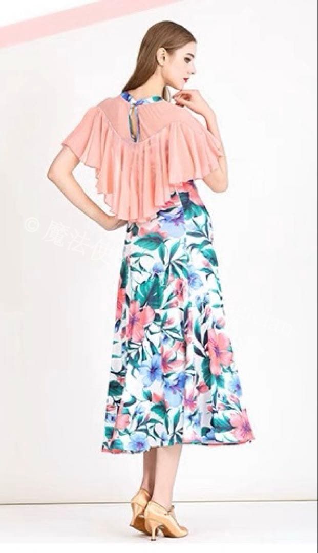 向きワンピース ダンスパーティーや発表会に