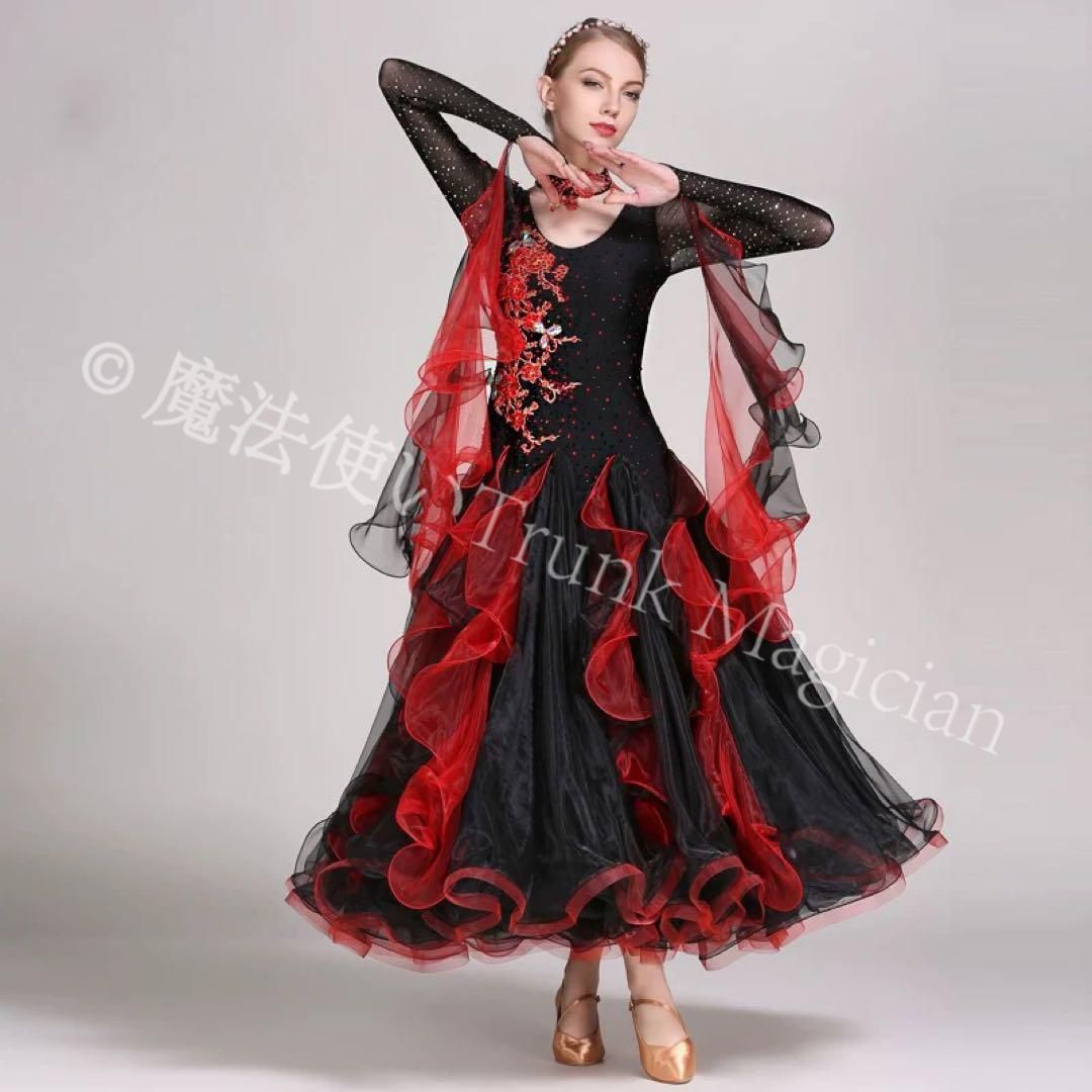 20 ドレス タンゴのデモに 黒×赤で情熱的