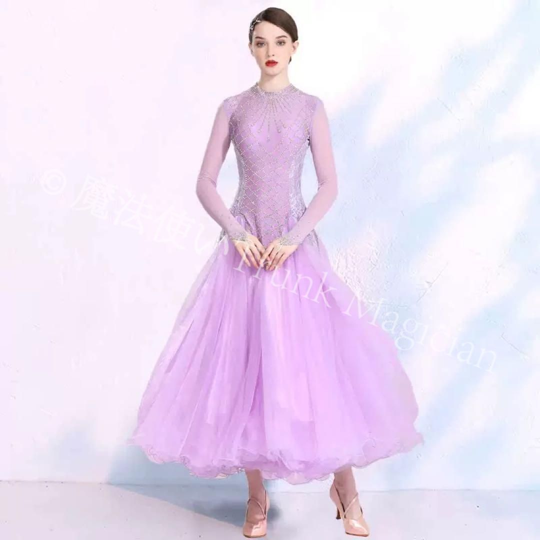 新品未使用】20大人気??スタンダードドレス?ストーン付きで華やか