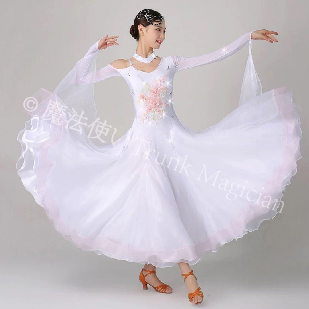 20競技会に最適 ストーン付き ドレス 白色 Mサイズ