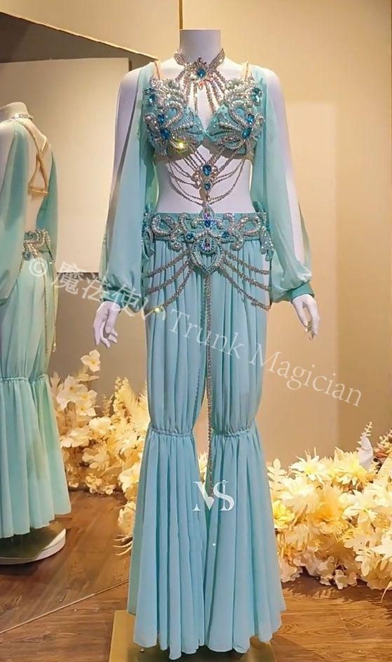 オリエンタル衣装