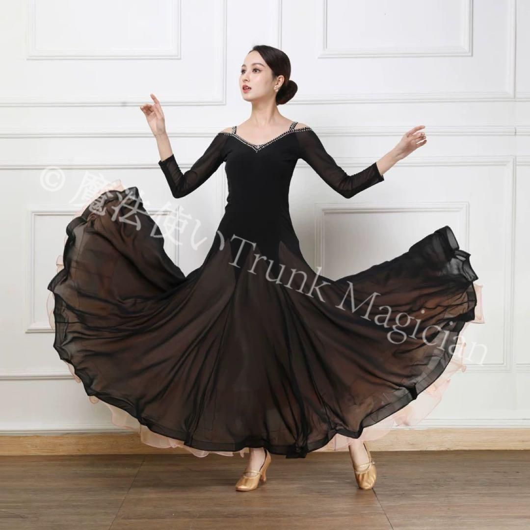 ダンスパーティーに