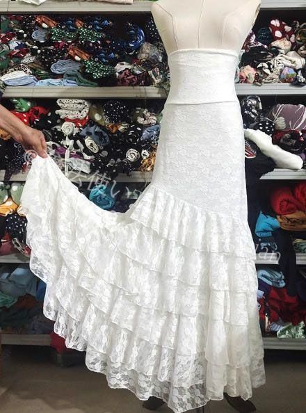 新品未使用】フラメンコ衣装 スカートレース ボリューム 色変更可