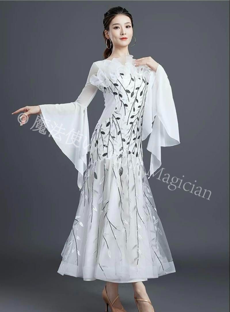 新品未使用】20個性派スタンダードドレス?ダンスパーティや発表会に