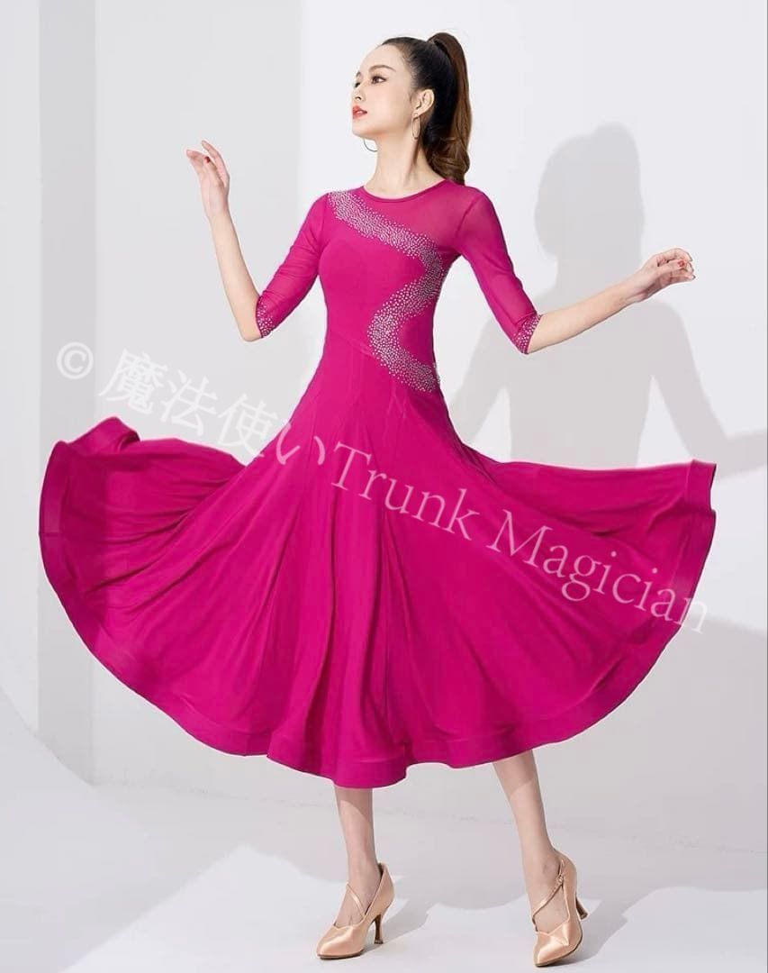 ＆ラテン ワンピース ホースヘアで裾が軽やかに踊ります