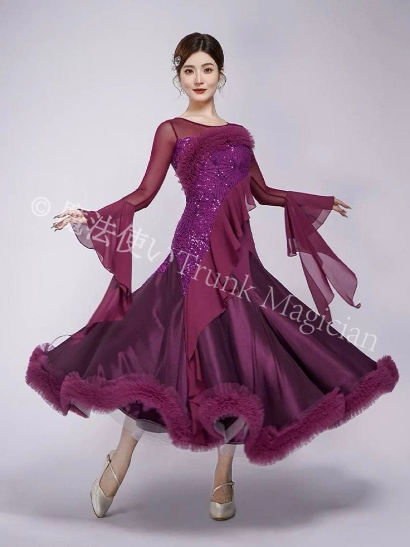 ♥ 裾が特徴的な華やかスタンダードドレス ダンスパーティーやデモにもオススメ