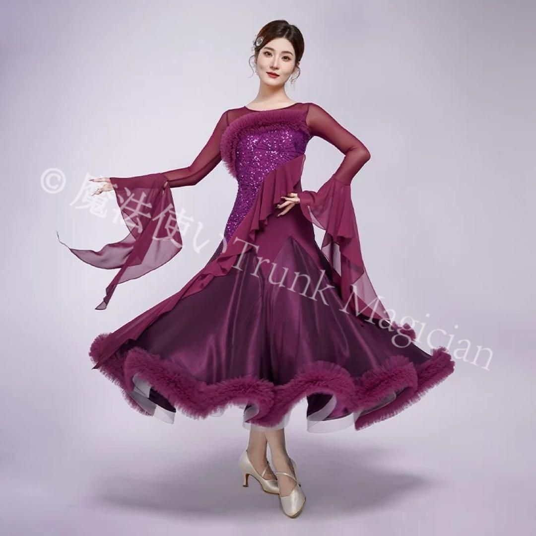 裾が特徴的な華やか ドレス ダンスパーティーやデモにも