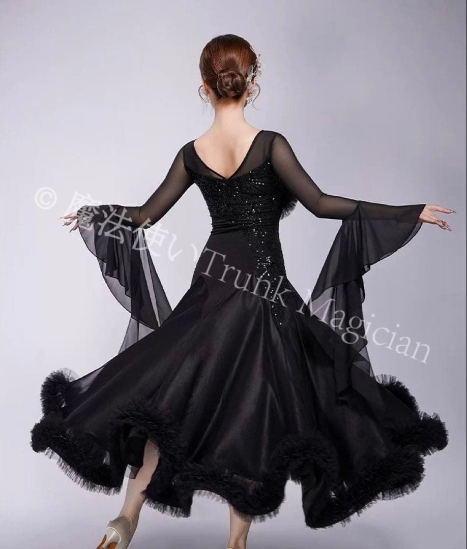 ドレス ダンスパーティーやデモにも