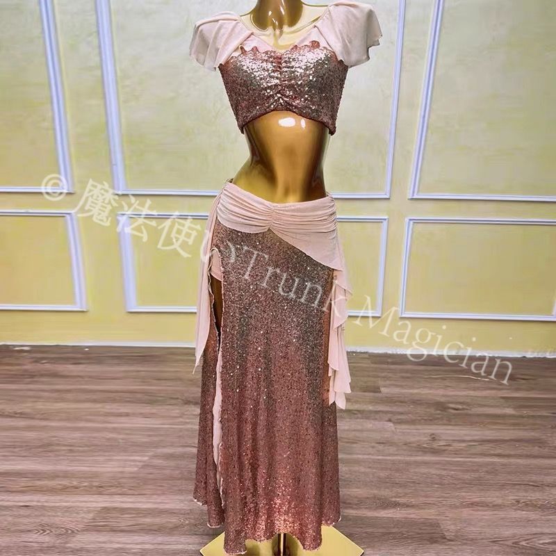 ベリーダンス　ピンク　未使用　衣装　オリエンタル　ゴールド 新品未使用】ベリーダンス オリエンタル衣装 トップス スカート