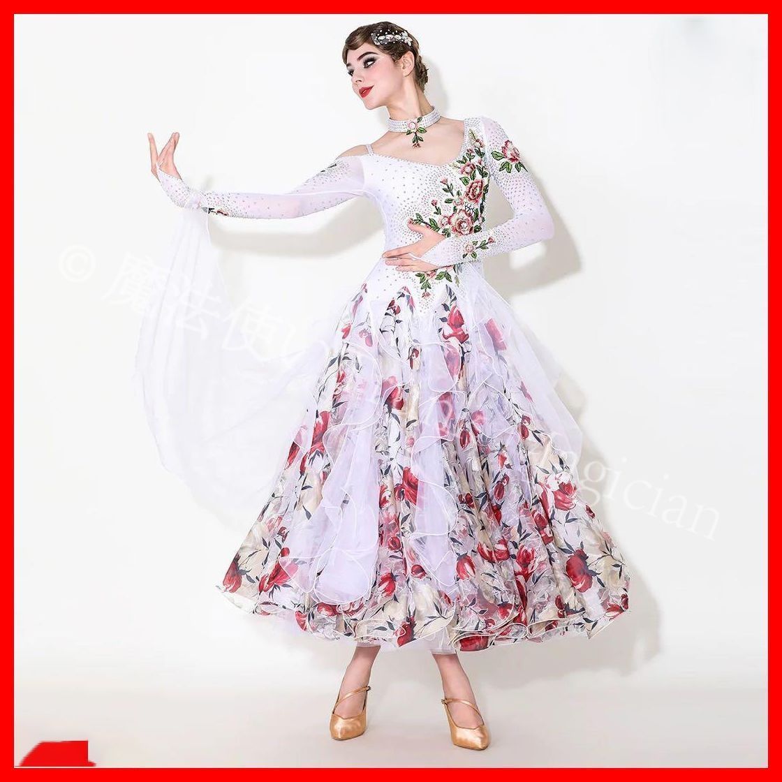 花柄スタンダードドレス✨発表会に最適！競技会でも注目度抜群 新品未使用】全新未使用 花柄スタンダードドレス発表会に最適！競技会