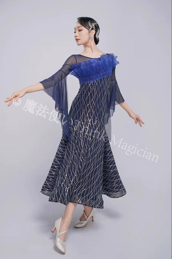 ダンスパーティーや練習着にも最適