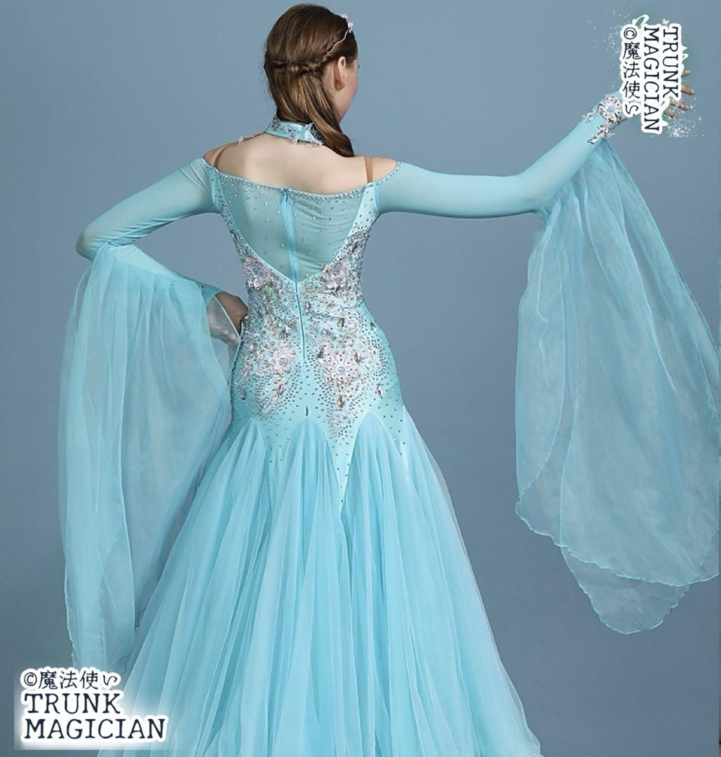 ドレス発表会 競技会 デモにも 胸パット付き