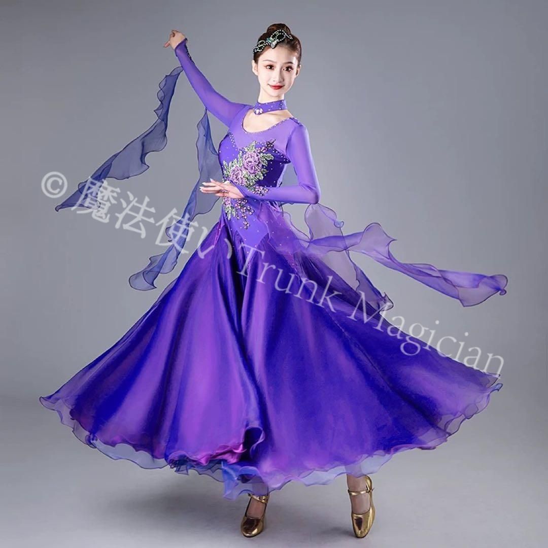 輝く石付き ドレス ダンスパーティーやデモ 発表会でも大活躍