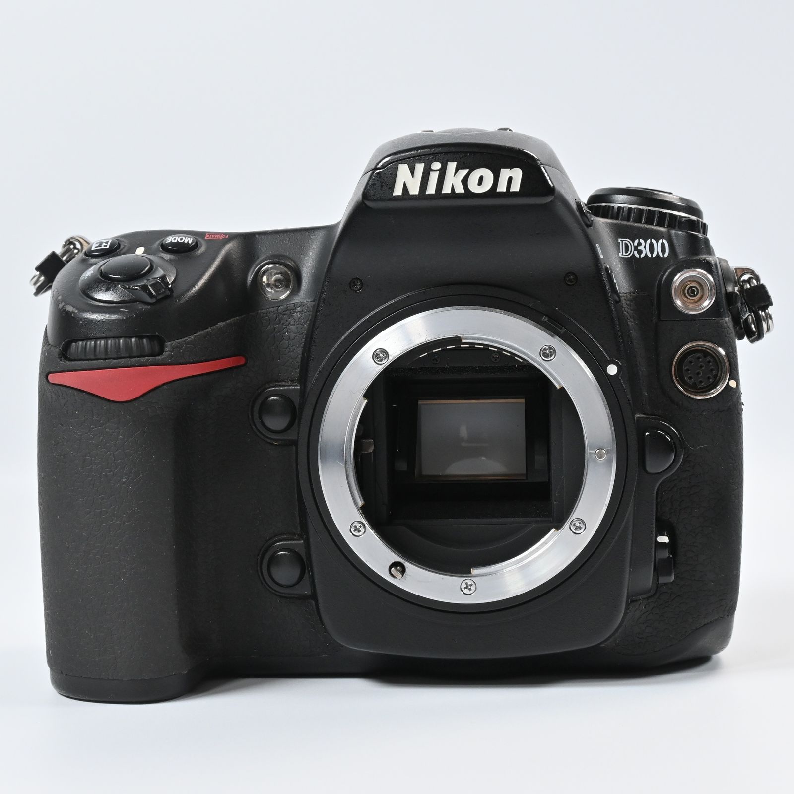 Nikon D300 ボディ ショット数 26002回 Nikon D300 ボディ ショット数 26002回 【公式通販】