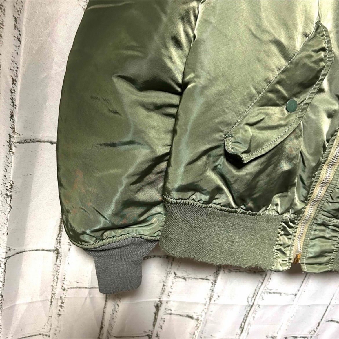 ALPHA INDUSTRIES アルファインダストリーズ MA-1 フライトジャケット