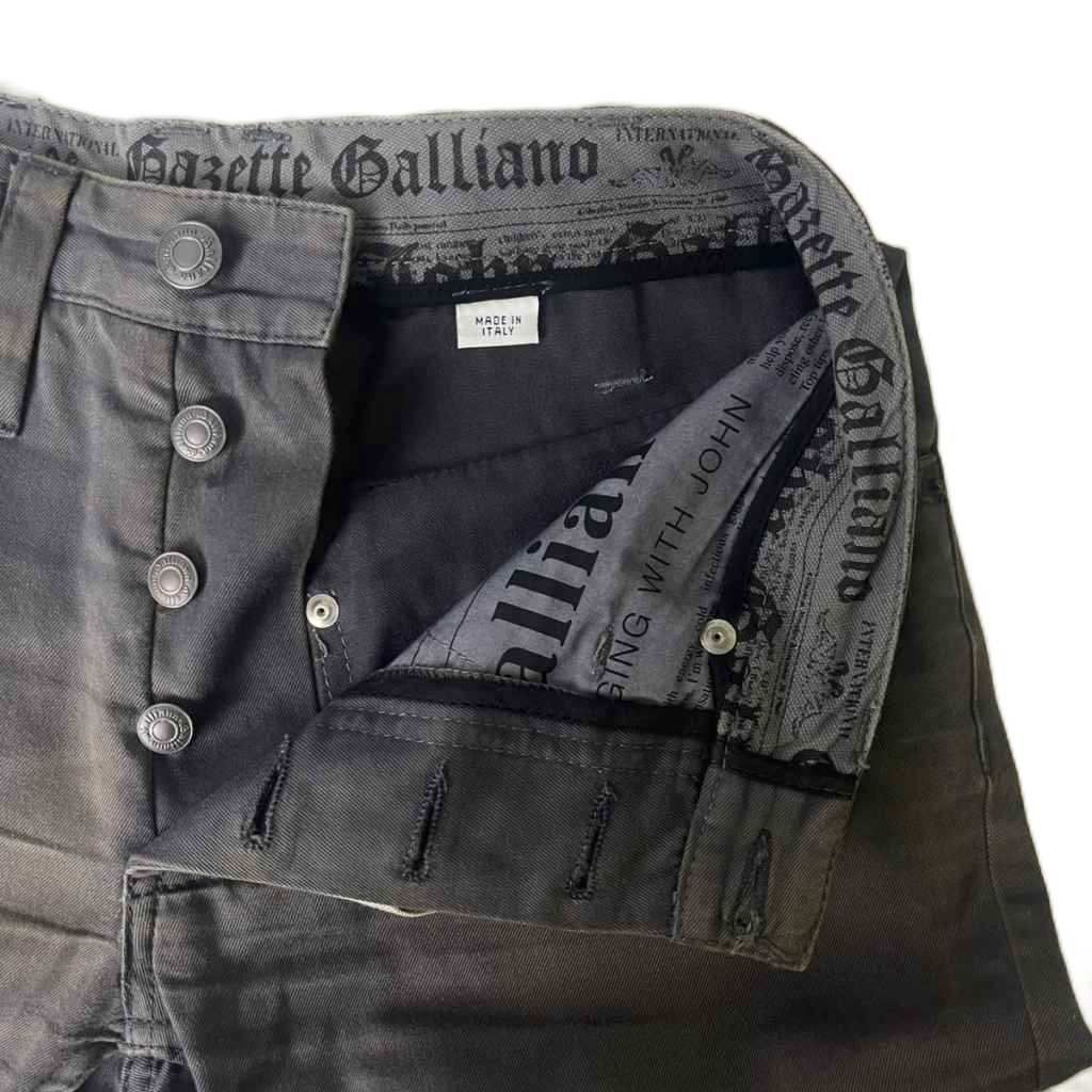 ジョンガリアーノ JOHN GALLIANO フレアパンツ パンツ グレー