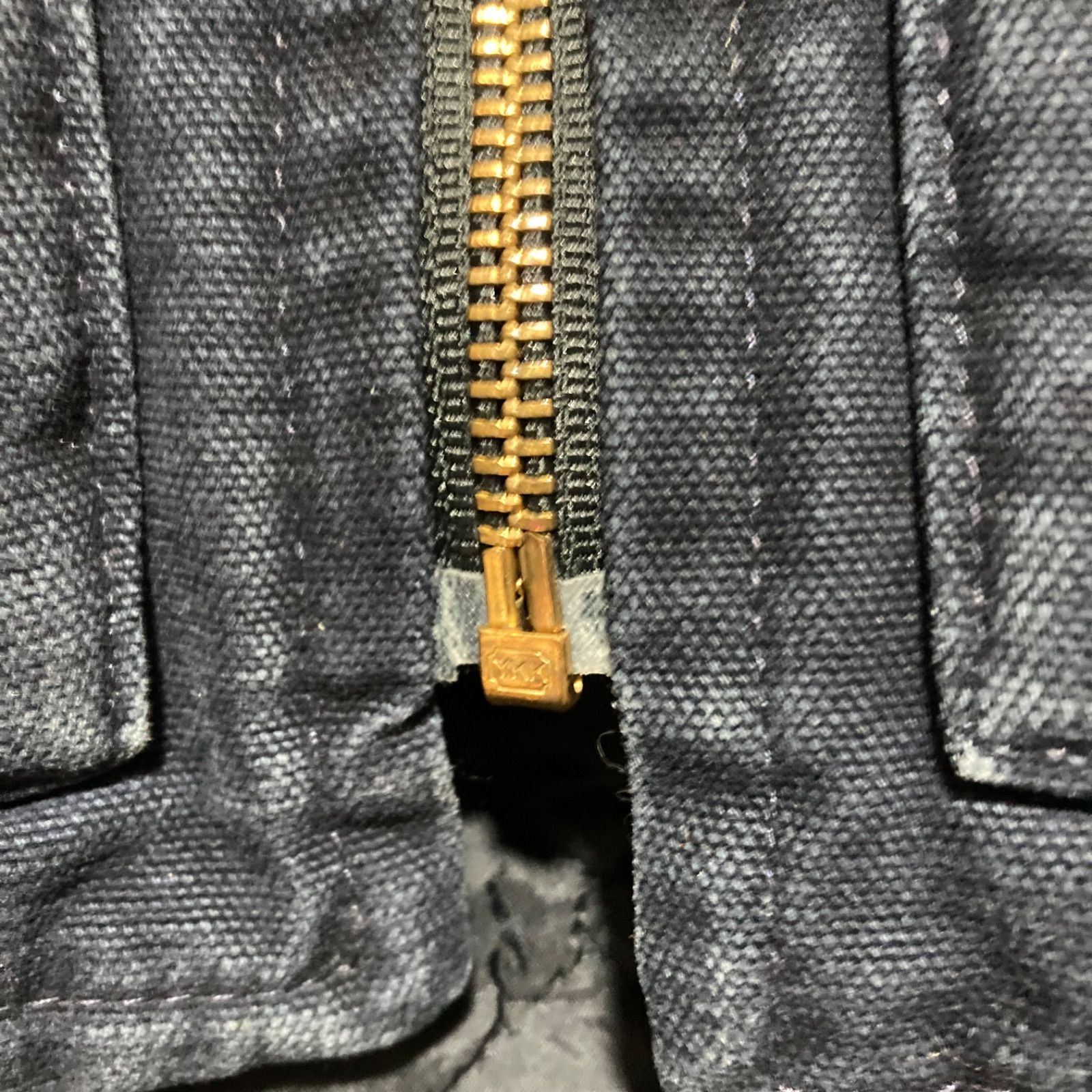 ネイビー カーハート