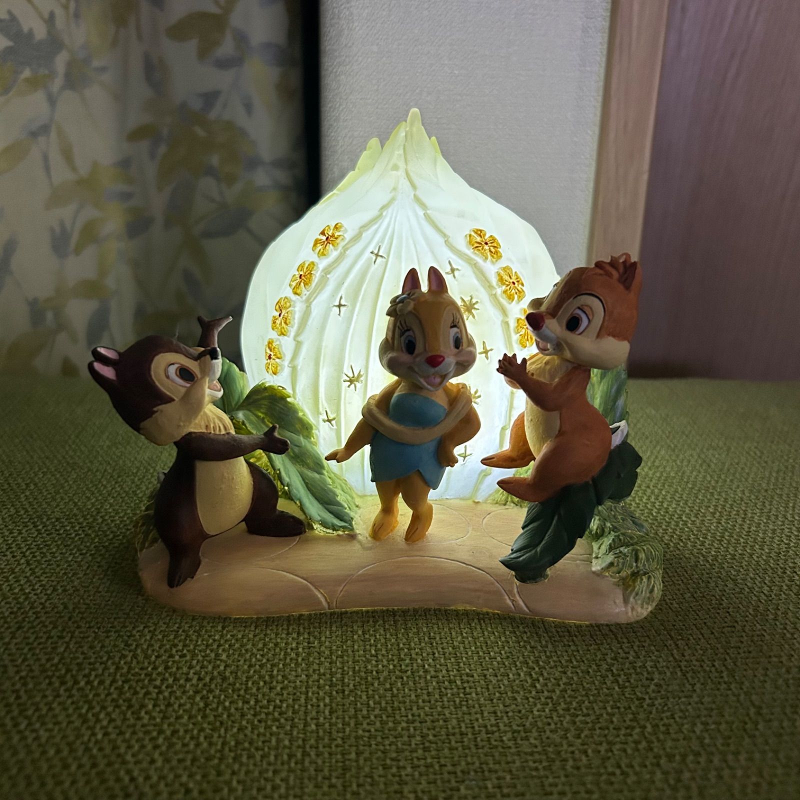 ディズニー チップとデール テーブルライト セトクラフト チップ