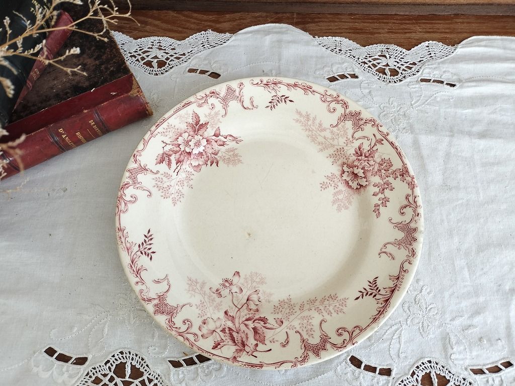 フランス アンティーク 赤い Choisy le Roi 陶器 1900年 絵皿 - メルカリ