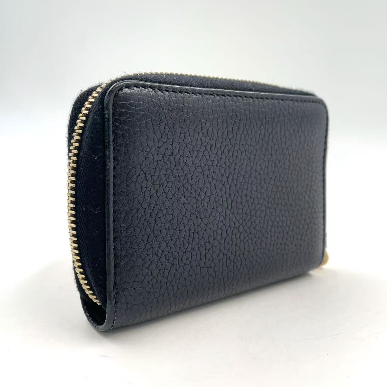 GUCCI ソーホー GG ラウンドジップウォレット レザー ブラック