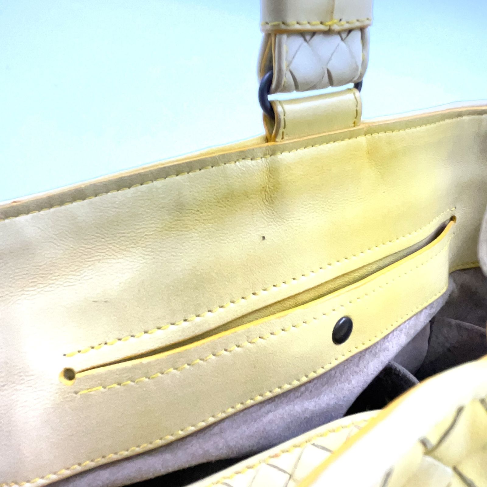 BOTTEGA VENETA イントレチャート グラデーション レザー イエロー