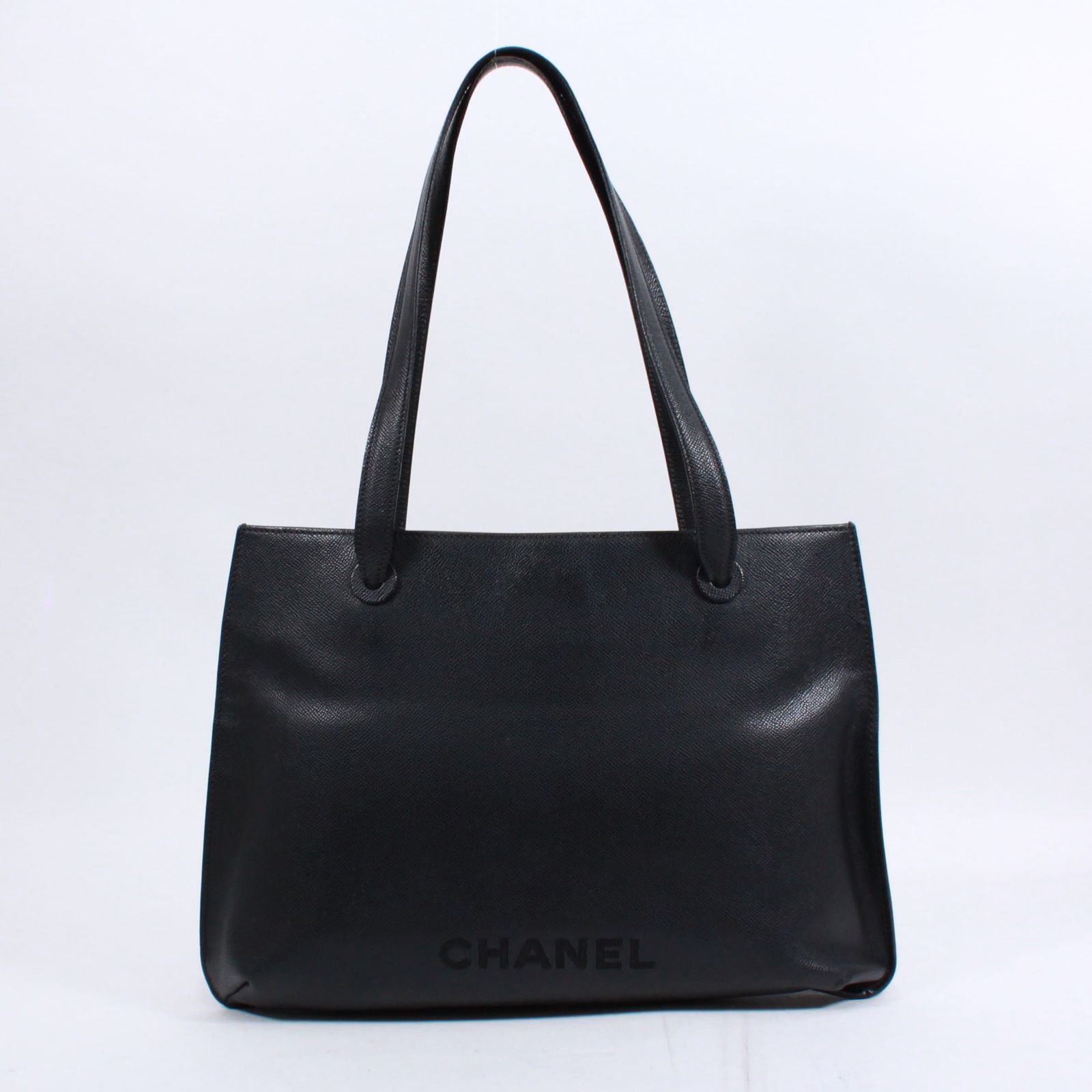 美品❤︎シャネル　トートバッグ　ロゴ　刺繍　ゴールド金具　キャビアスキン　ブラック CHANEL ロゴ刺繍 キャビアスキン ブラック トートバッグ ゴールド