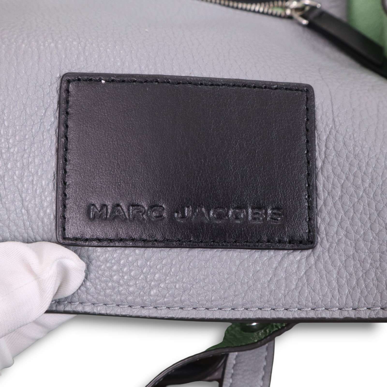 新品同様】 MARC JACOBS マークジェイコブス M0014439 THE TAG ザ タグ 