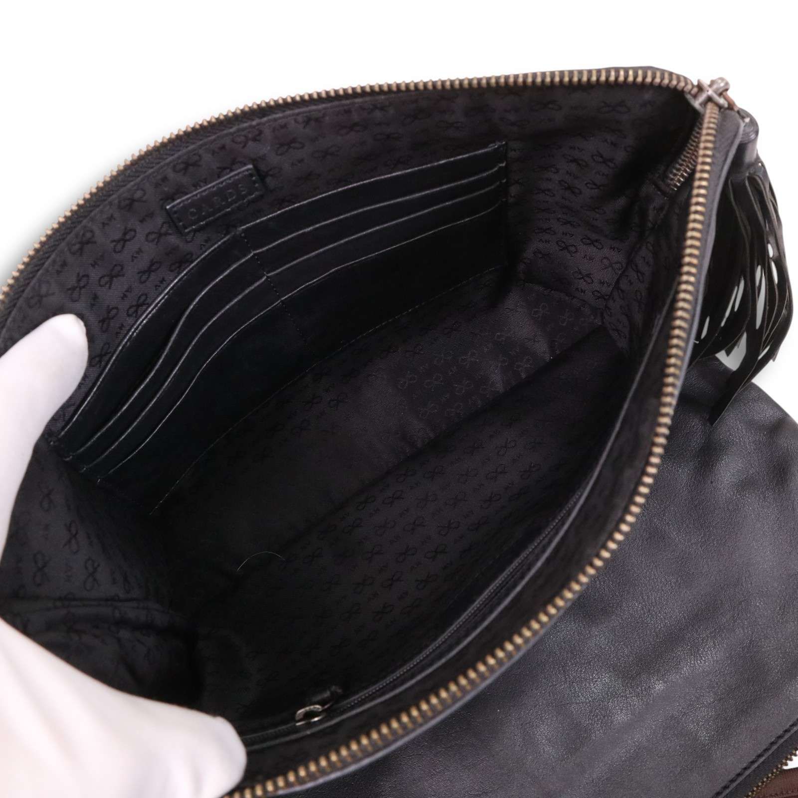 アニヤハインドマーチ　ショルダーバッグ　レザー　ブラック　フリンジトートバッグ アニヤハインドマーチ ショルダーバッグ レザー ブラック フリンジ