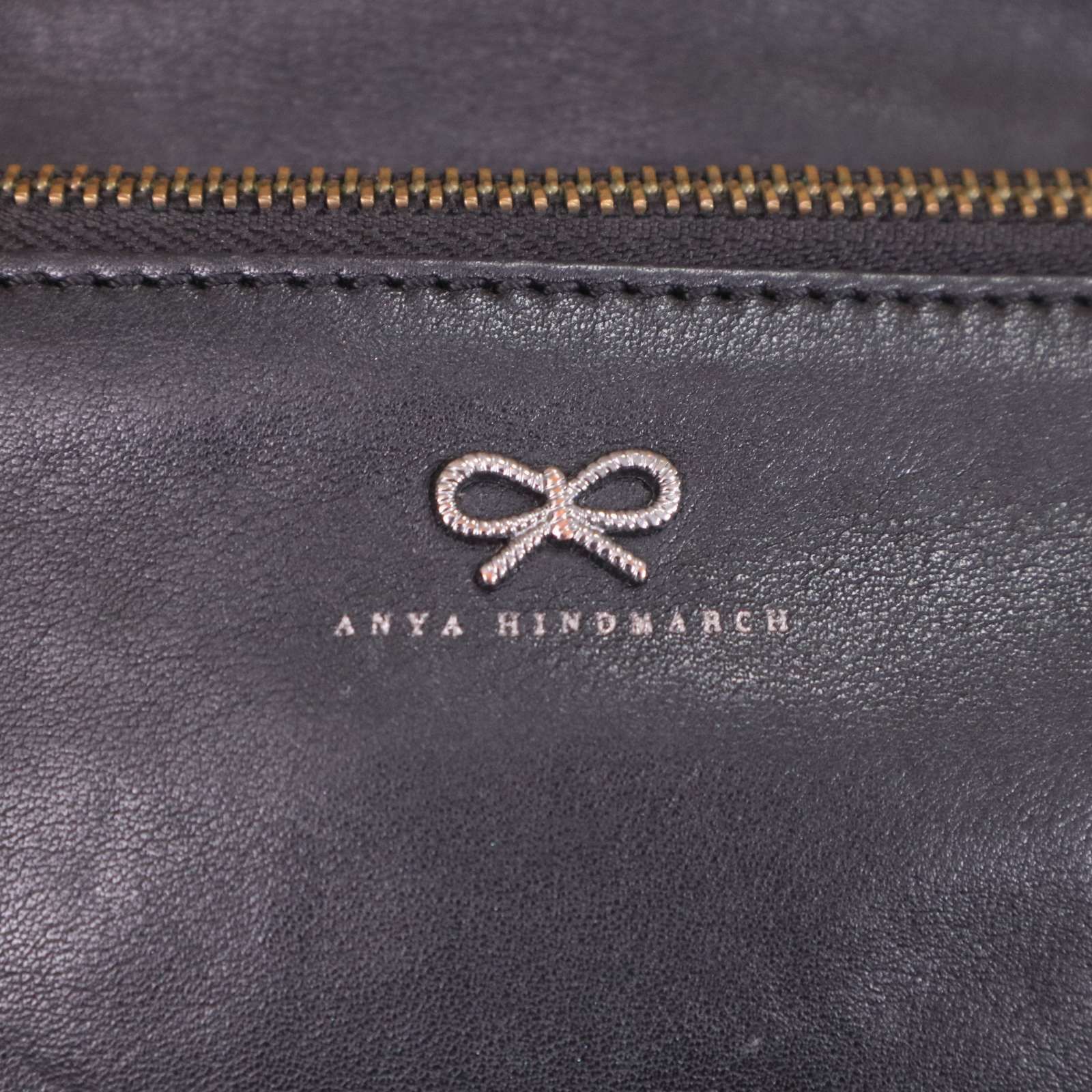 Anya Hindmarch アニヤハインドマーチ ロゴ♪ レザー フリンジ