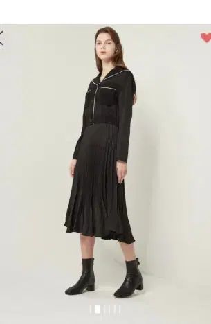 SJSJ エスジェイエスジェイ The プリーツ デザインテープ ONE PIECE 44 サイズ