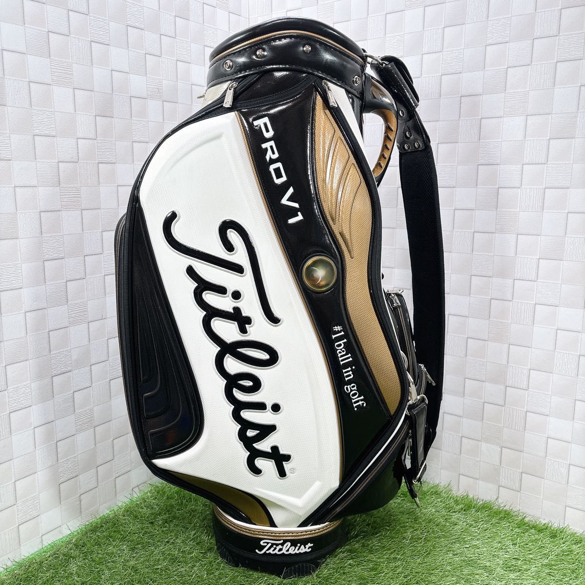 タイトリスト PRO V1 限定モデル キャディバッグ 3点式 9.5型 CB5V1