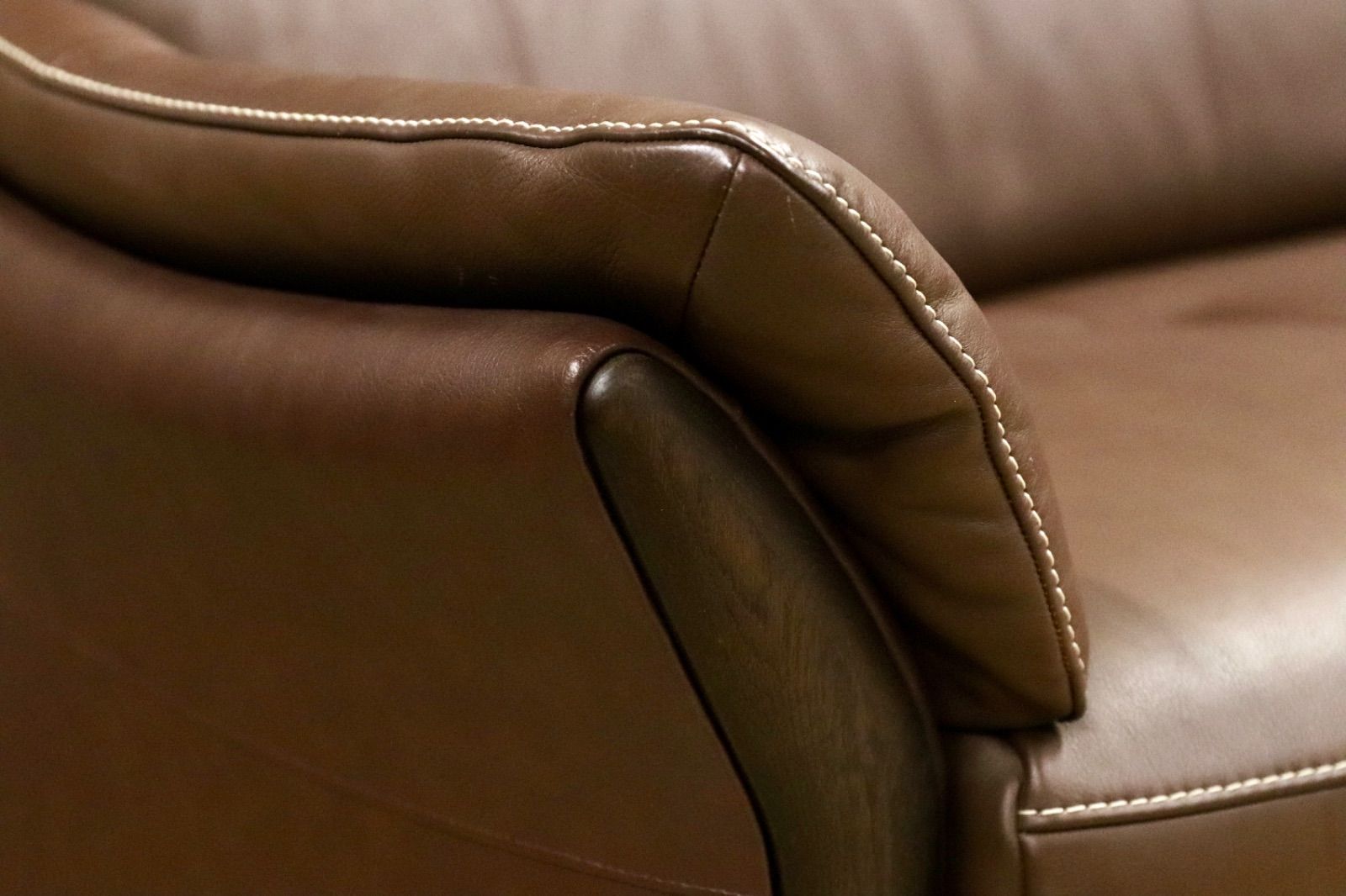 レザー 国産家具