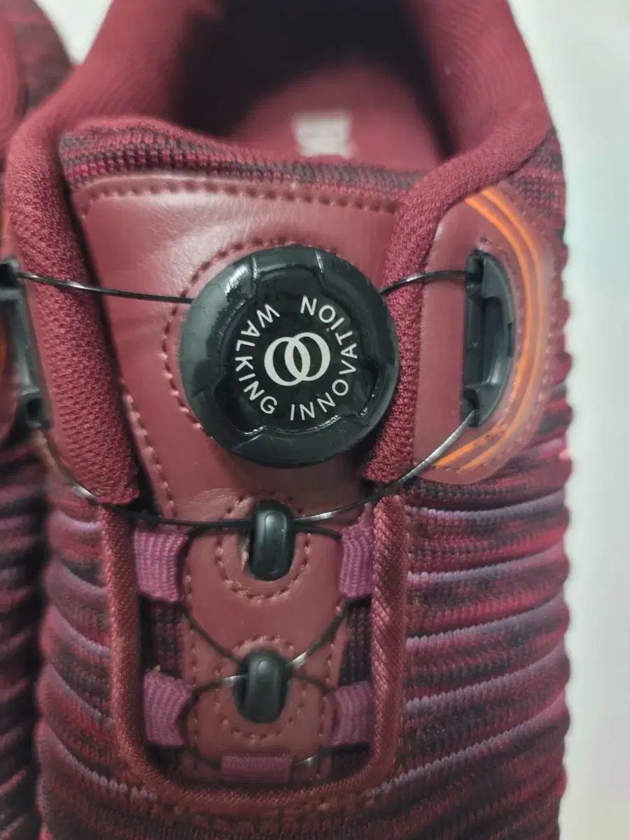 BOONER ウェールズ ボナー ダイアル スニーカー 機能性 バーガンディ 245