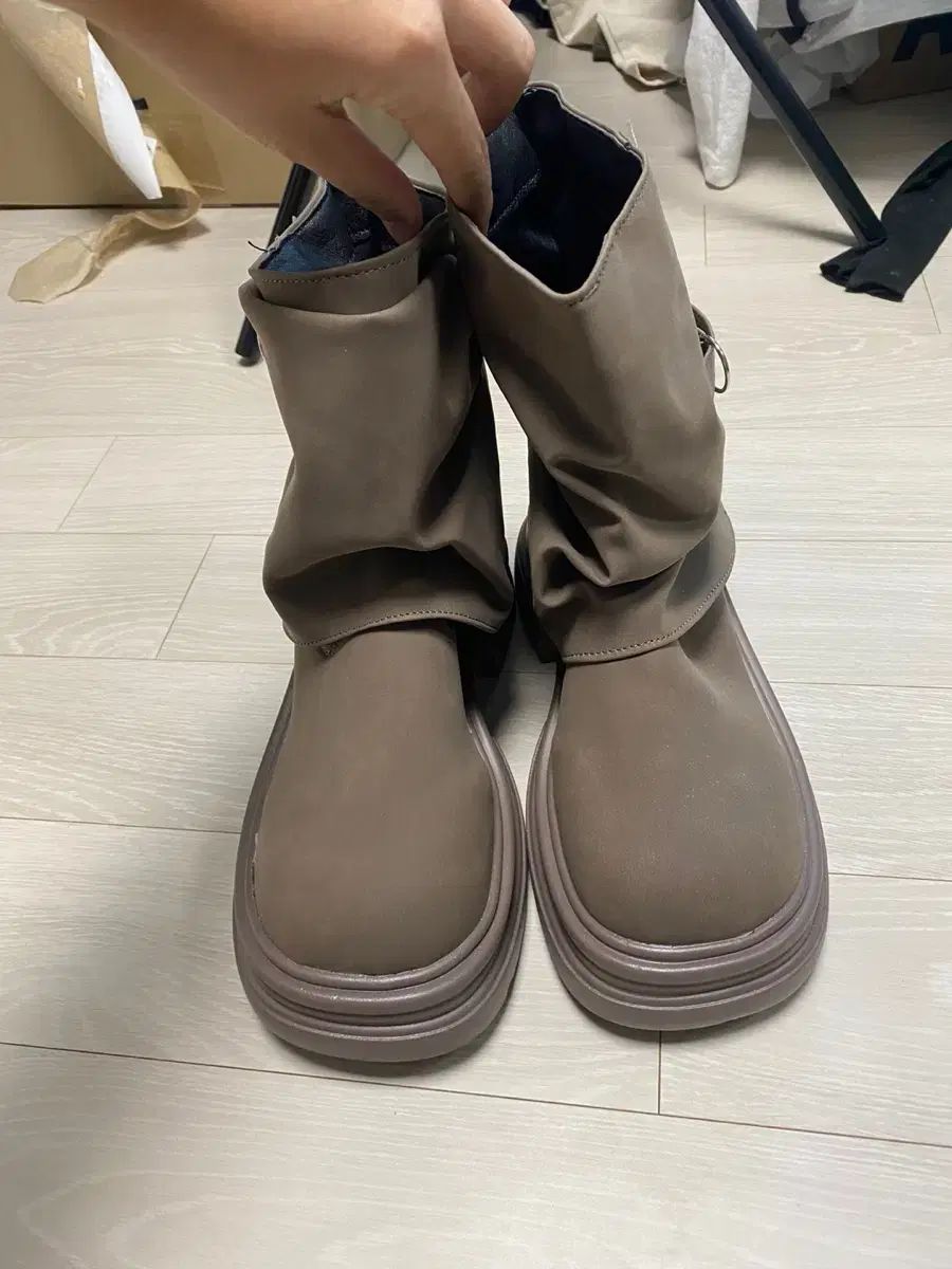 北欧カントリー♦️多機能キャビネット♦️ホワイトシャビー♦️ピンク