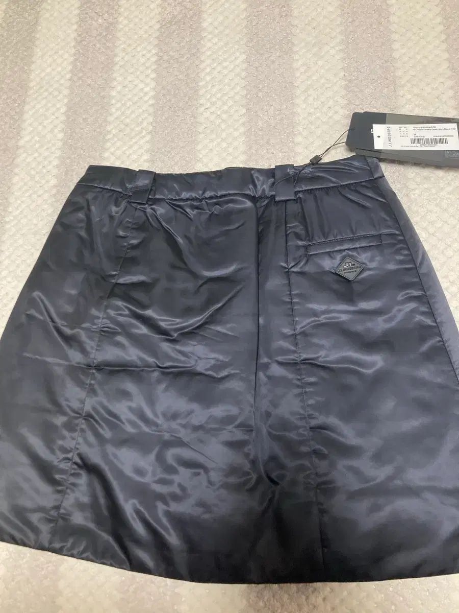 J リンドバーグ ダウン グロッシー スカート 66 ゴルフシューズ その他 