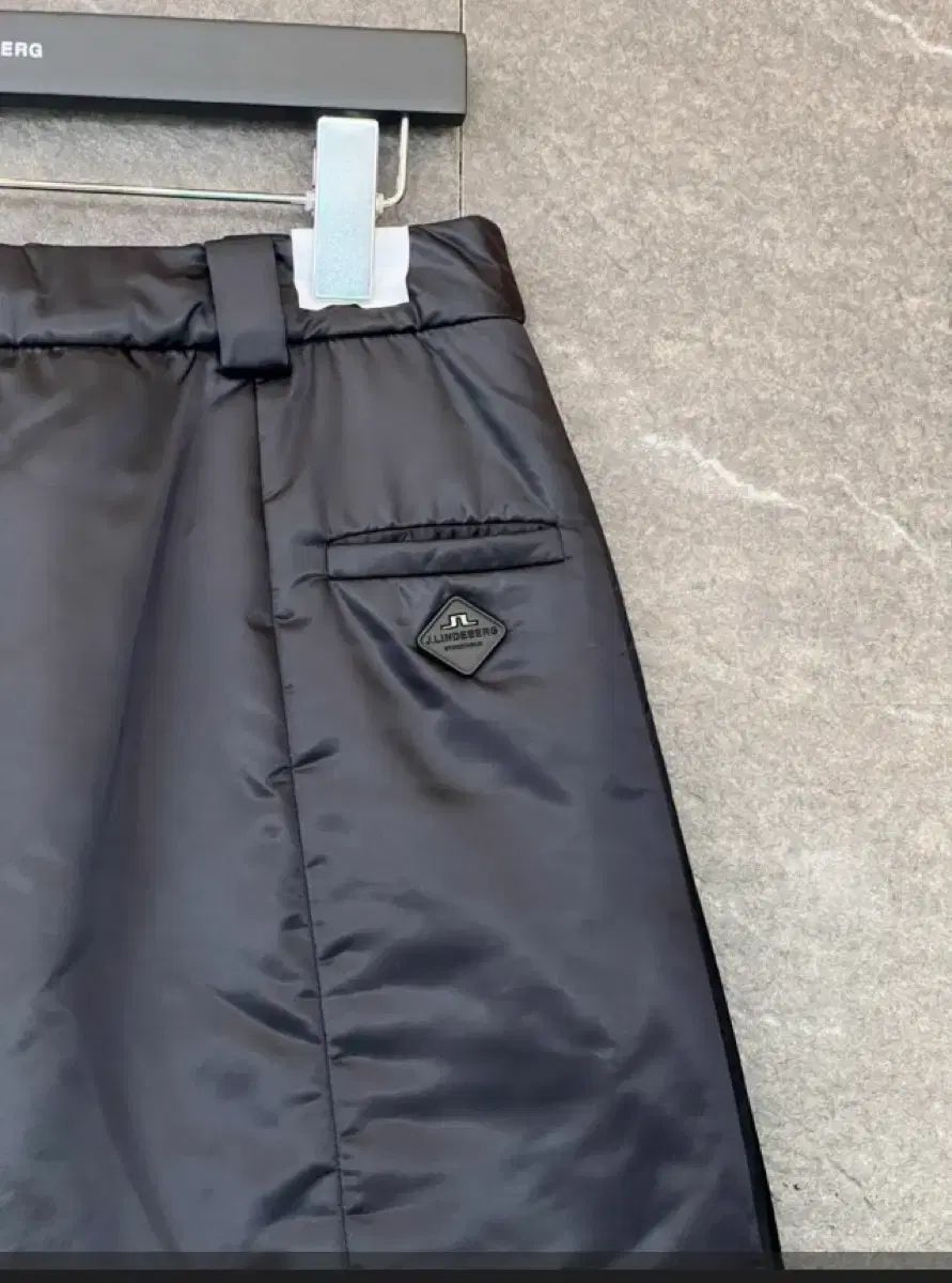 リンドバーグ ダウン