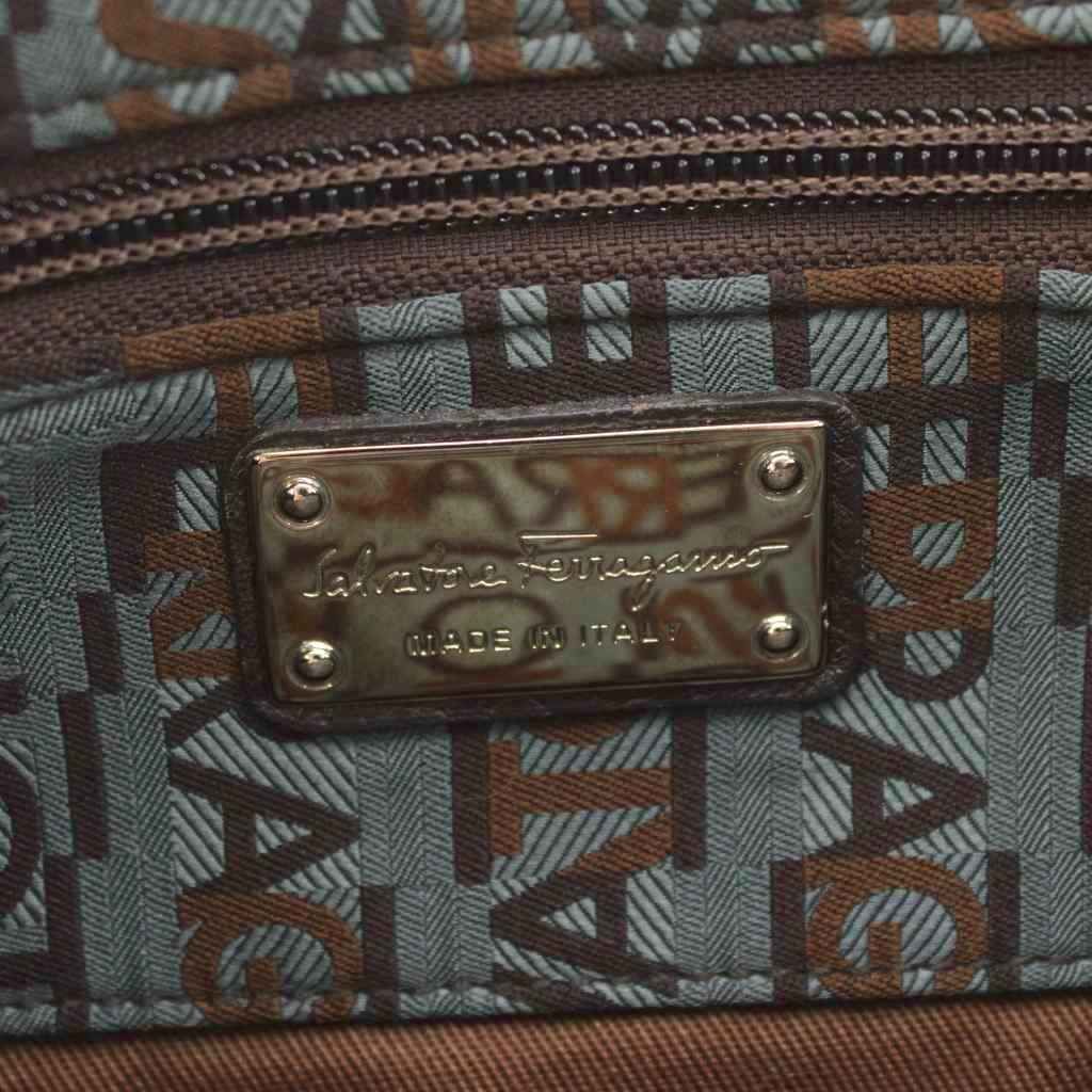サルヴァトーレフェラガモ Salvatore Ferragamo ハンドバッグ