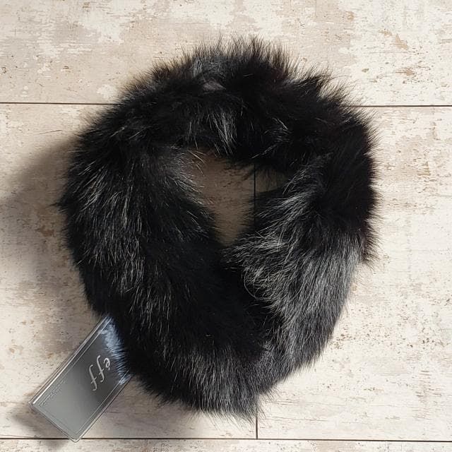 未使用 eff ☆ ブルーフォックスファー ティペット 黒 襟巻 フォックス