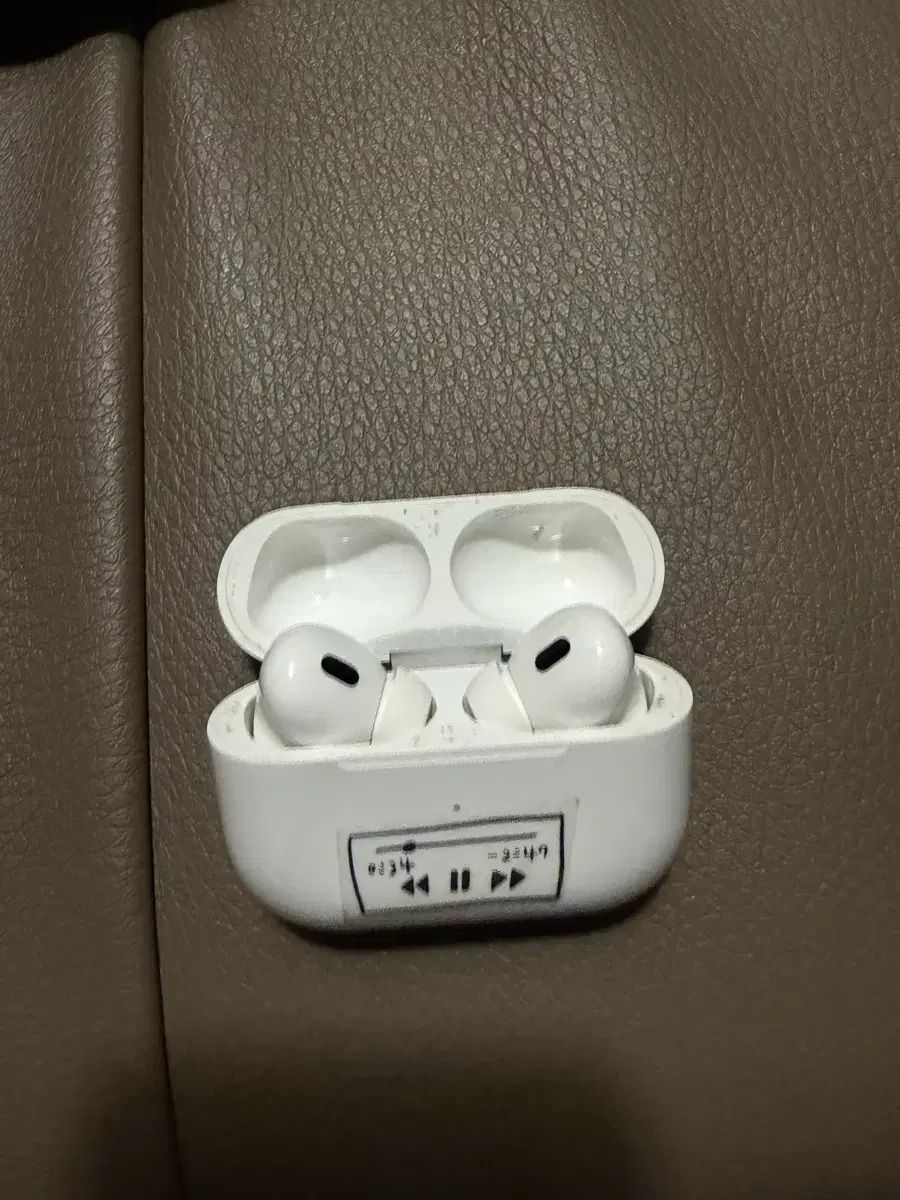 apple watch 6 エアポッドプロ 2 8ピン