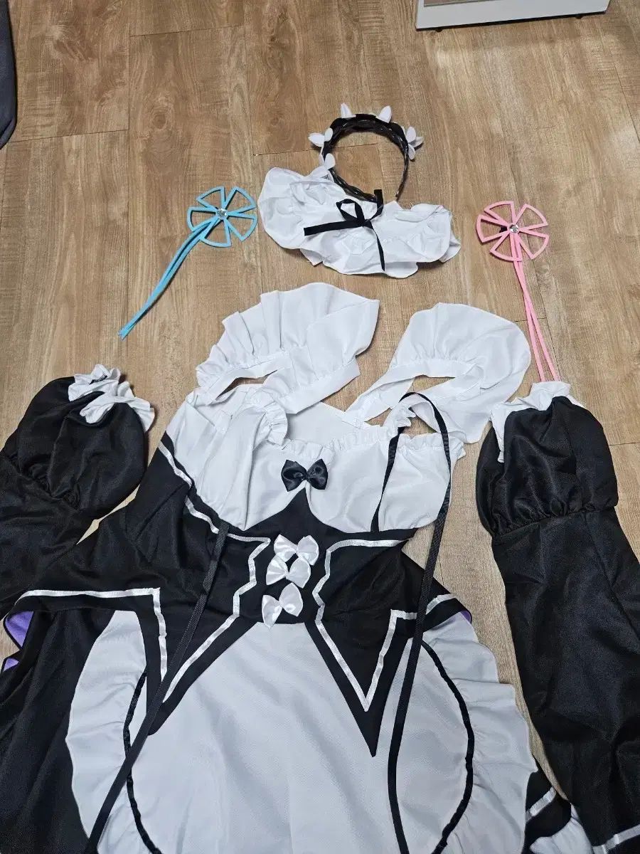 Re ゼロから始める異世界生活 レム コスプレ服 ウィッグ