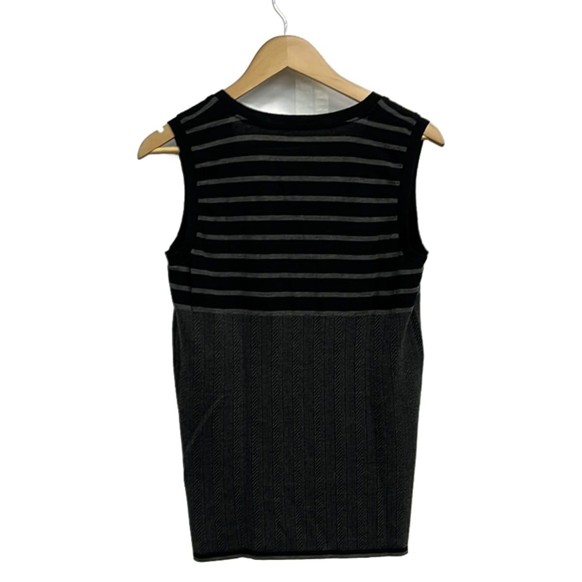 CHANEL(シャネル) ノースリーブTシャツ サイズ42 L レディース美品